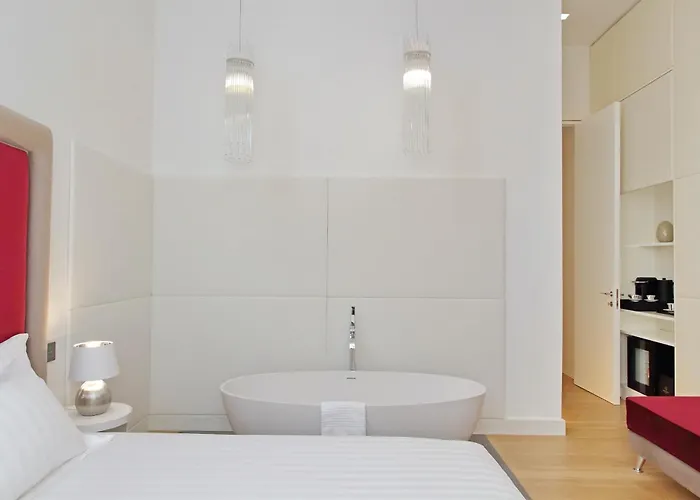 Konukevi Domus Aurea Luxury Roma