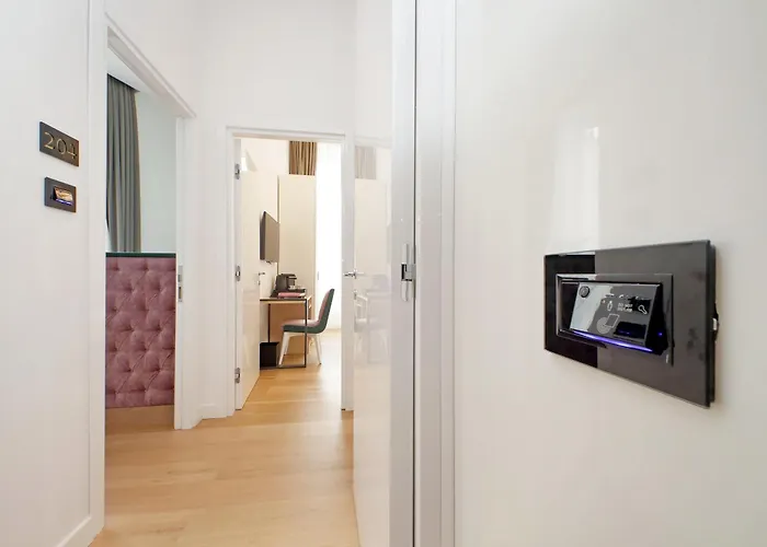 Domus Aurea Luxury Konukevi Roma
